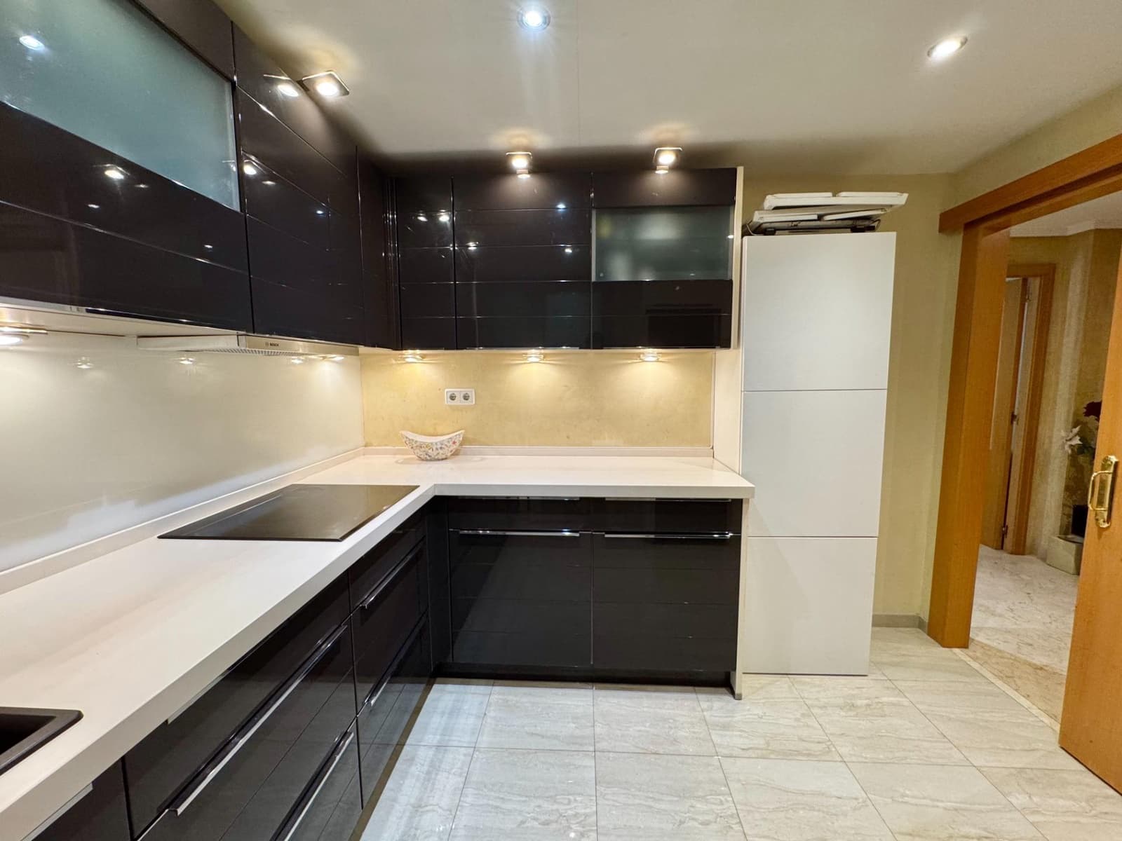 Piso de 2 habitaciones en Palma de Mallorca en venta con piscina garaje - 549.000 € (Ref: 9321855)