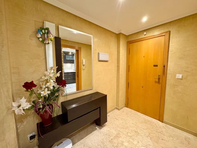 Piso de 2 habitaciones en Son Cotoner, Palma de Mallorca en venta con piscina garaje - 549.000 € (Ref: 9321855)