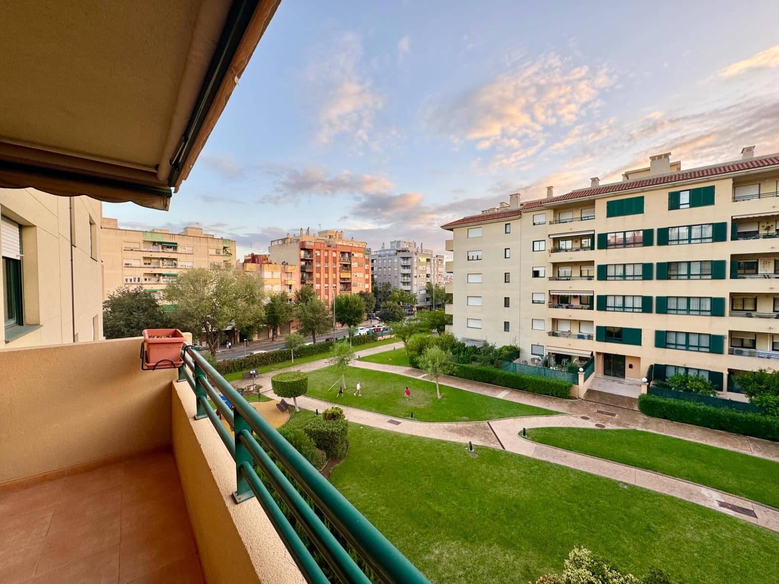 Piso de 2 habitaciones en Palma de Mallorca en venta con piscina garaje - 549.000 € (Ref: 9321855)