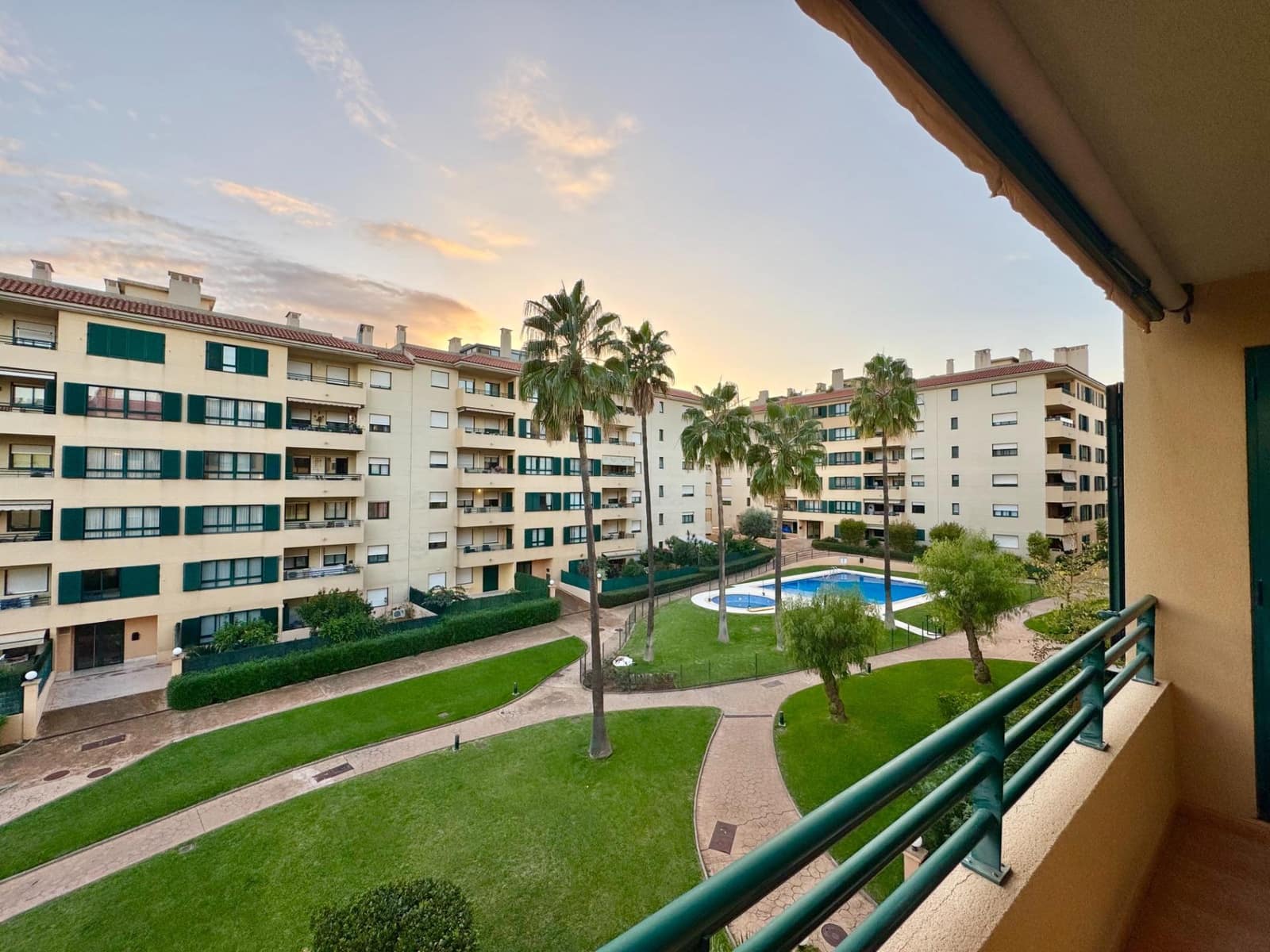 Piso de 2 habitaciones en Palma de Mallorca en venta con piscina garaje - 549.000 € (Ref: 9321855)