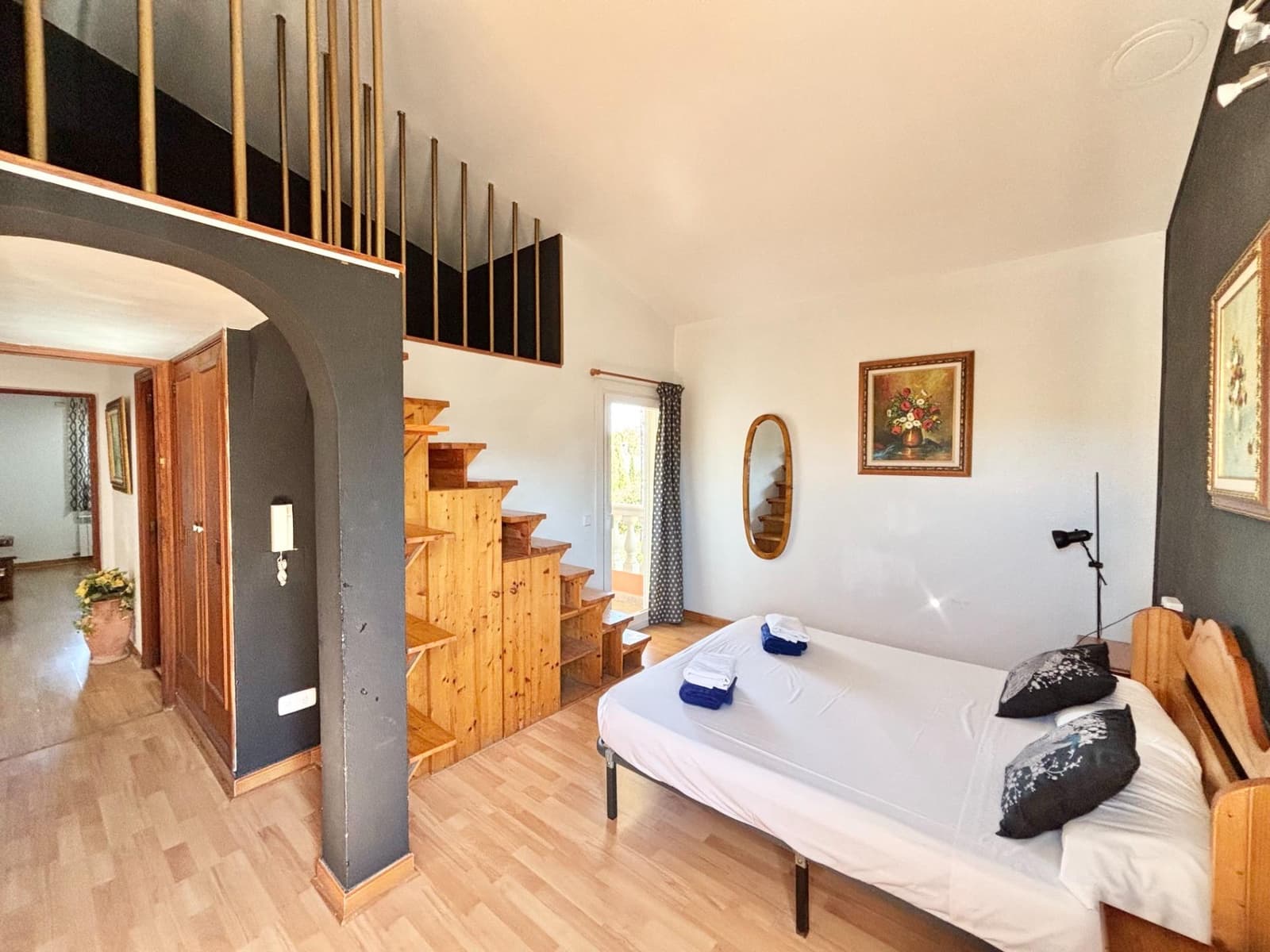 7 bedroom Villa for sale in Llucmajor with pool garage - € 1,200,000 (Ref: 9330593)