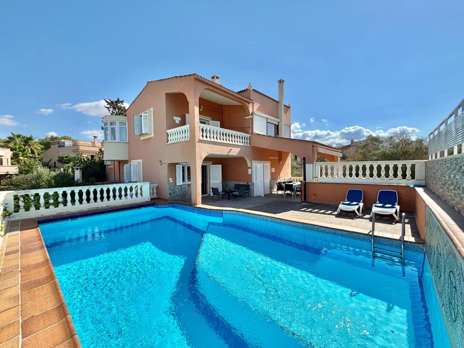 Chalet de 7 habitaciones en Llucmajor en venta con piscina garaje - 1.200.000 € (Ref: 9330593)