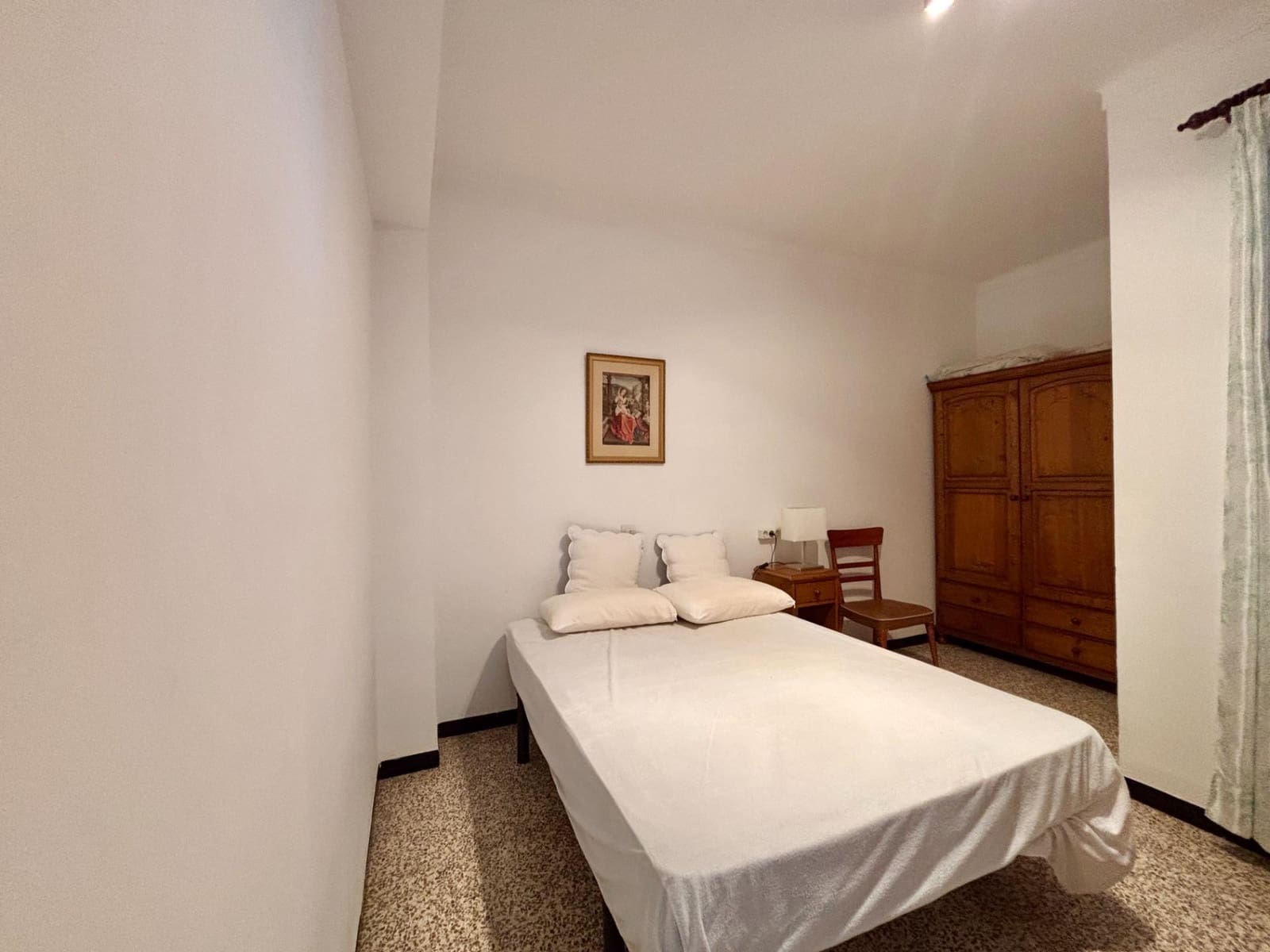 4 bedroom Flat for rent in Campos - € 1,800 (Ref: 9337976)