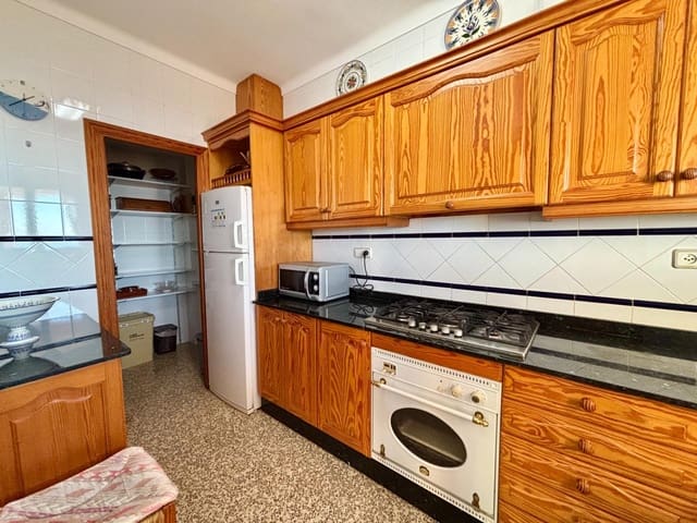 Appartement de 4 chambres à louer à Campos - 1 800 € (Ref: 9337976)
