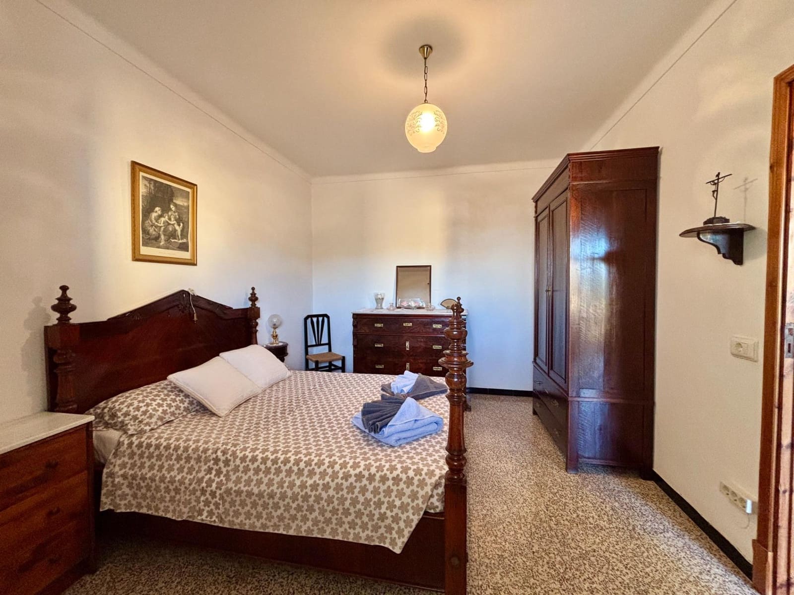 4 bedroom Flat for rent in Campos - € 1,800 (Ref: 9337976)