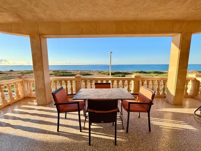 4 bedroom Flat for rent in Campos - € 1,800 (Ref: 9337976)