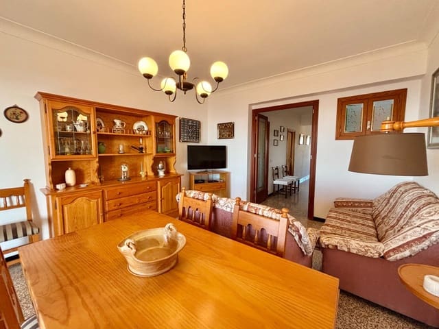 4 bedroom Flat for rent in Campos - € 1,800 (Ref: 9337976)