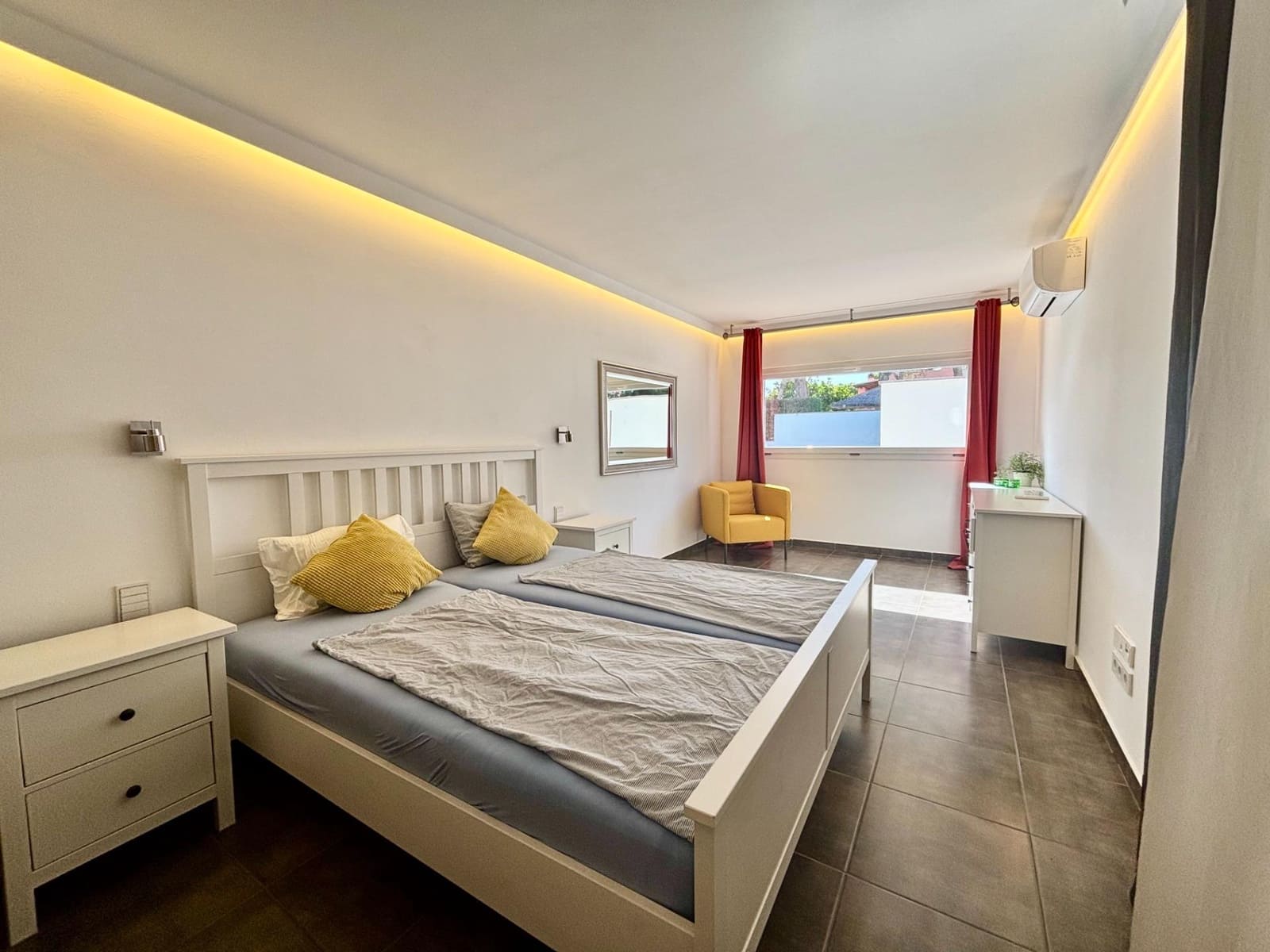 2 soverom Villa til salgs i Llucmajor med svømmebasseng garasje - € 850 000 (Ref: 9347325)