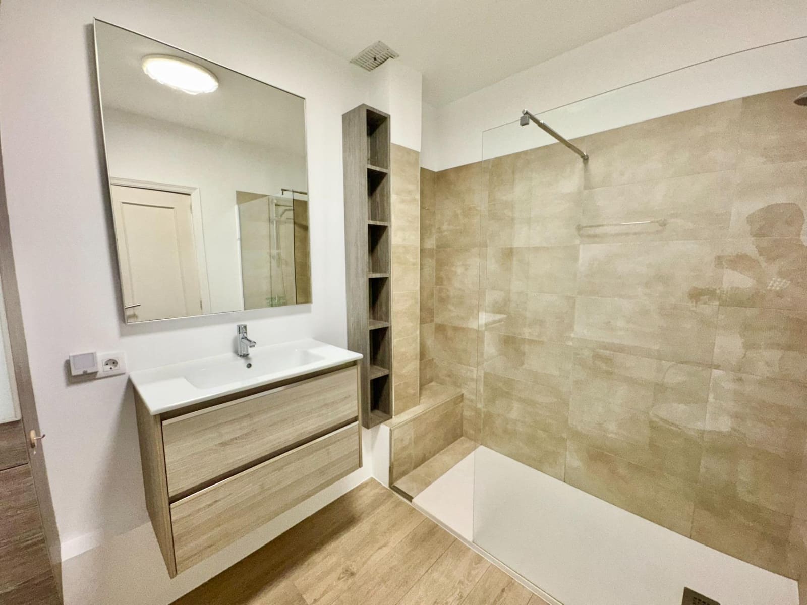 4 camera da letto Villetta a Schiera da affittare in Llucmajor con piscina - 2.000 € (Rif: 9356747)