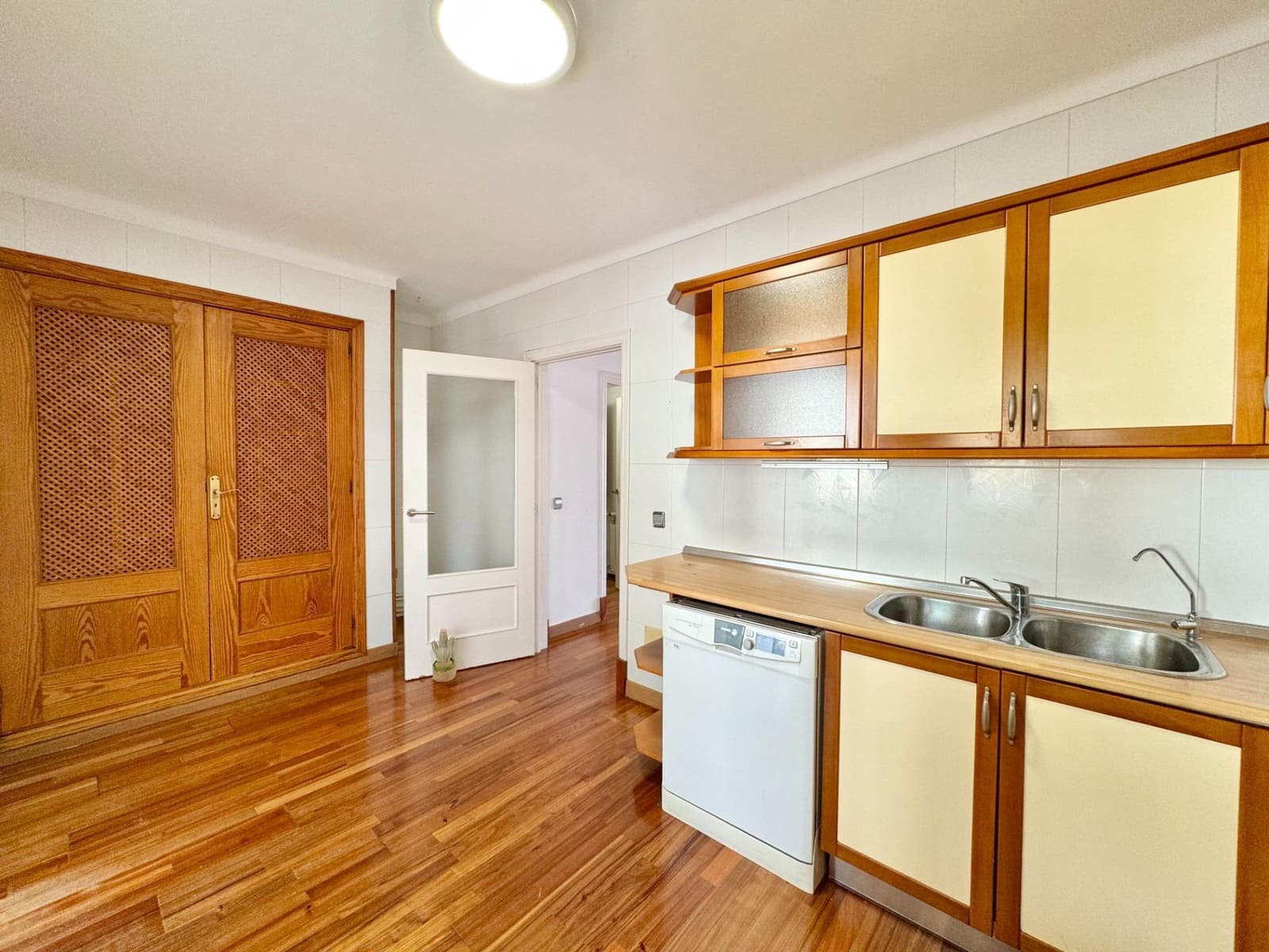 4 camera da letto Villetta a Schiera da affittare in Llucmajor con piscina - 2.000 € (Rif: 9356747)