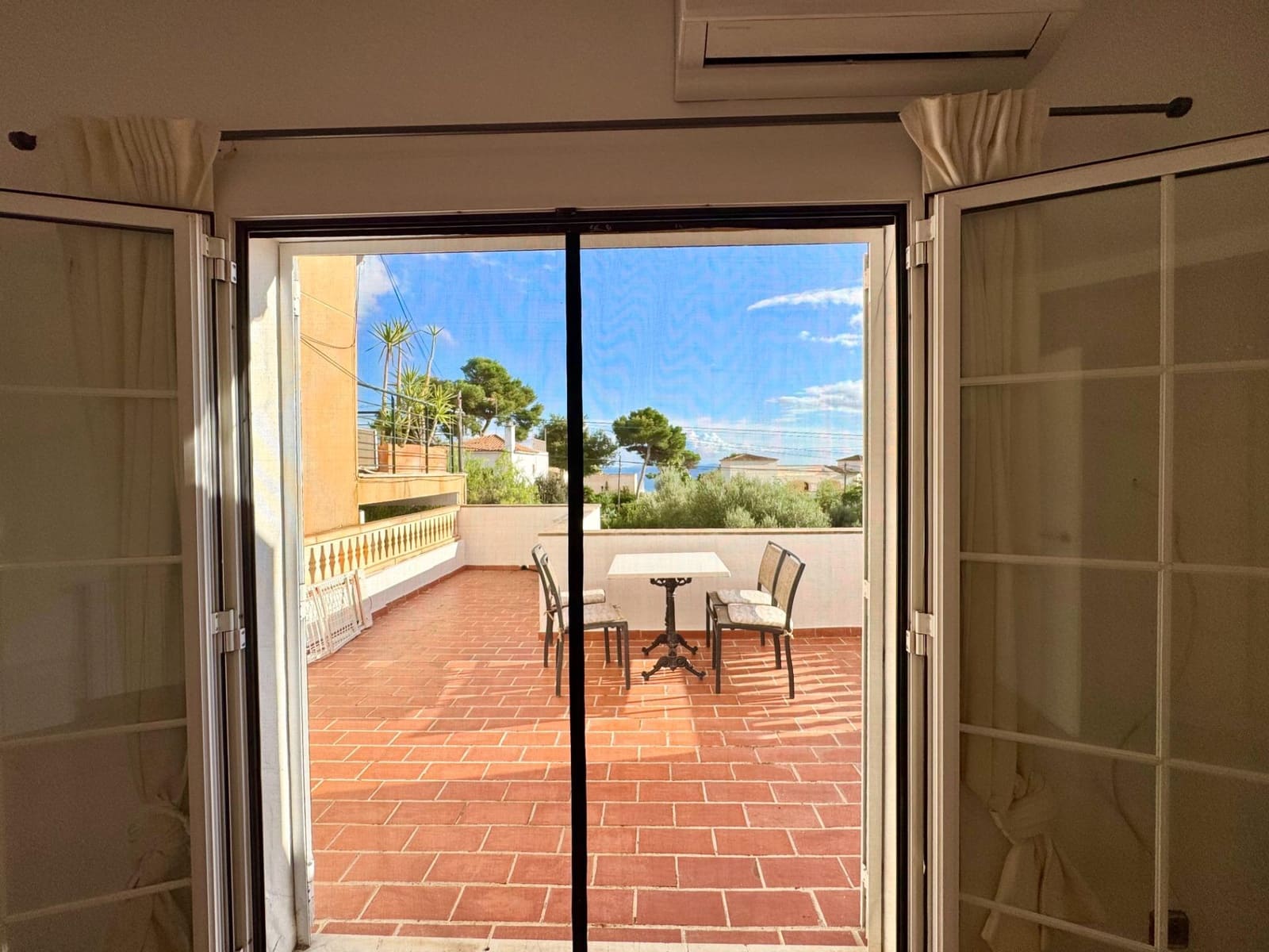 4 camera da letto Villetta a Schiera da affittare in Llucmajor con piscina - 2.000 € (Rif: 9356747)