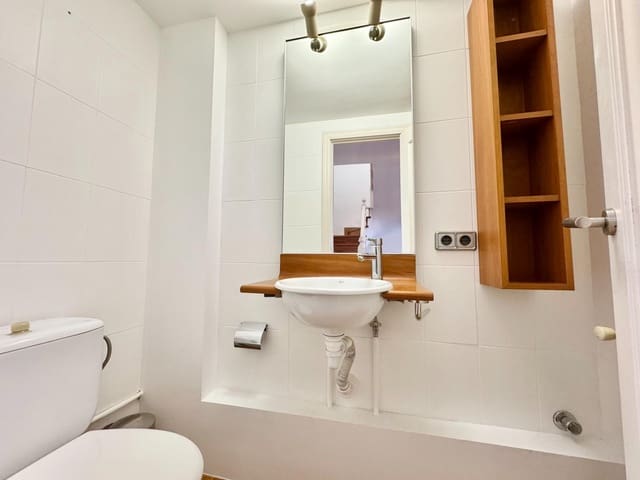 4 makuuhuone Rivitalo vuokrattavana paikassa Llucmajor mukana uima-altaan - 2 000 € (Ref: 9356747)