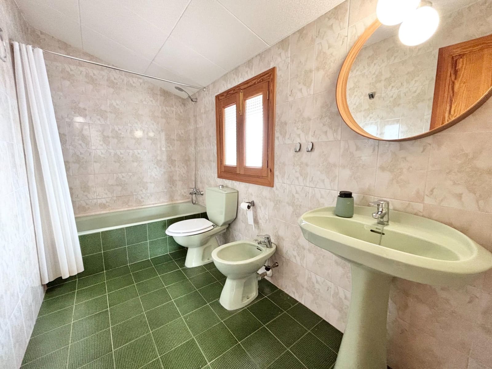 4 bedroom Villa for sale in Palmanyola with pool garage - € 695,000 (Ref: 9367453)