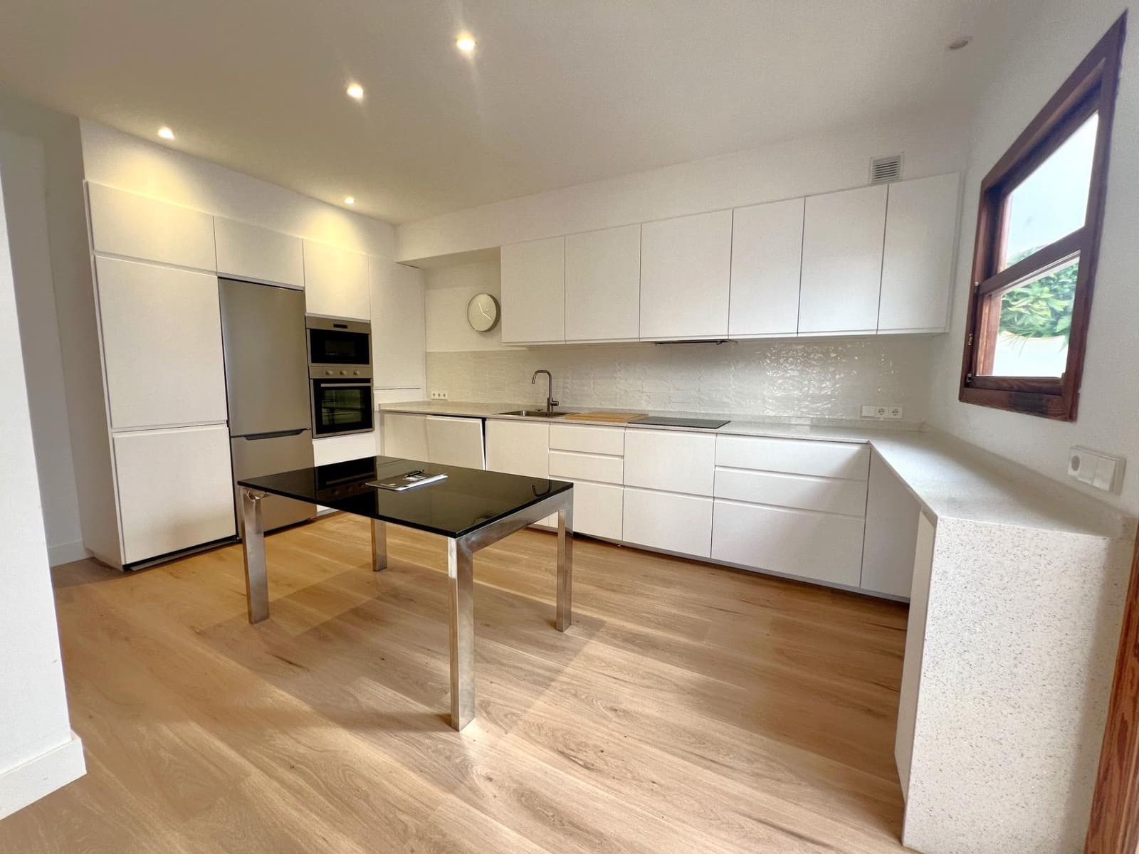 3 Zimmer Apartment zu vermieten in Santanyi mit Garage - 1.700 € (Ref: 9387867)