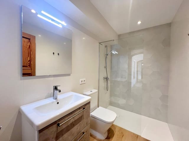 Apartamento de 3 habitaciones en Santanyí en alquiler con garaje - 1.700 € (Ref: 9387867)