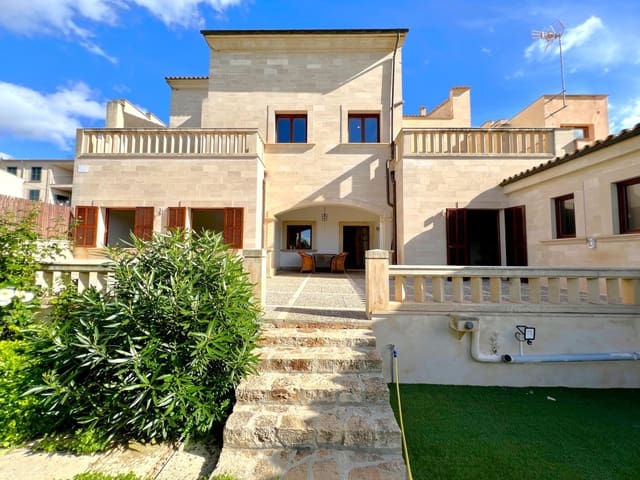 5 bedroom Townhouse for rent in Santanyí with pool garage - € 3,950 (Ref: 9387870)