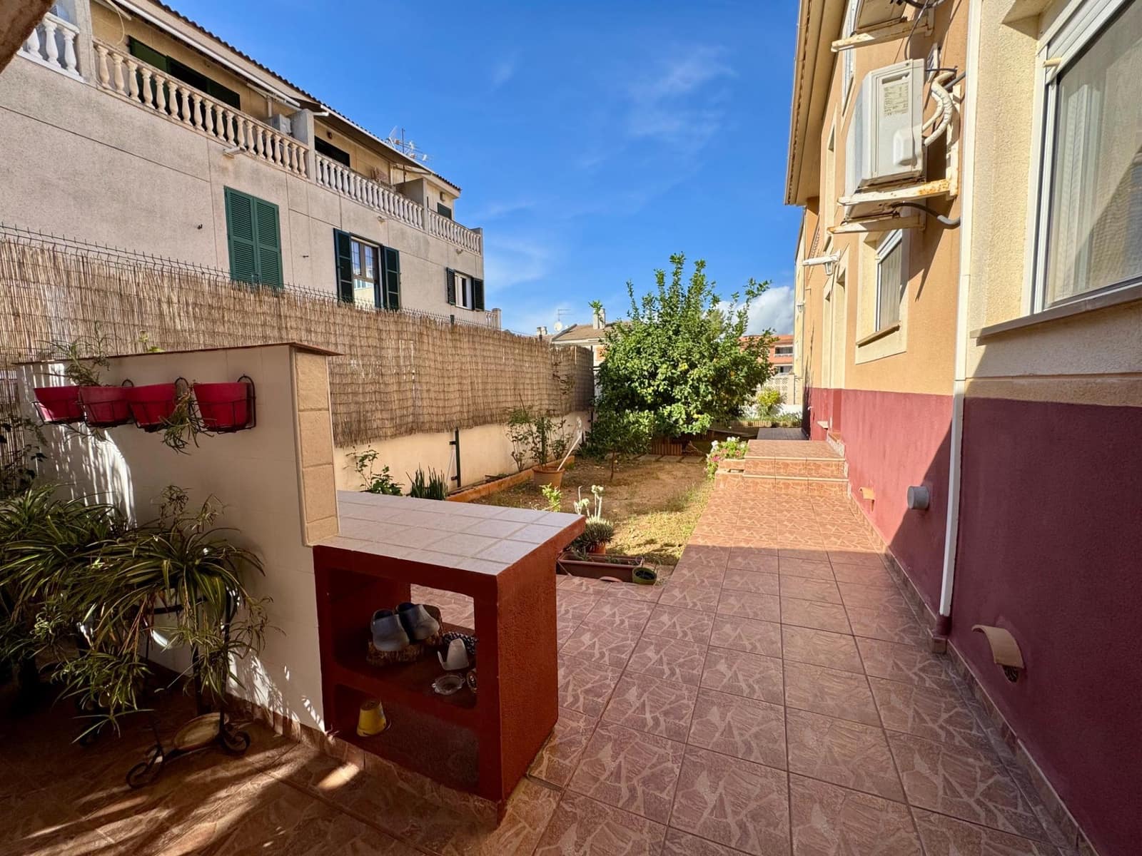 4 soveværelse Byhus til salg i Son Ferrer - € 749.000 (Ref: 9403379)