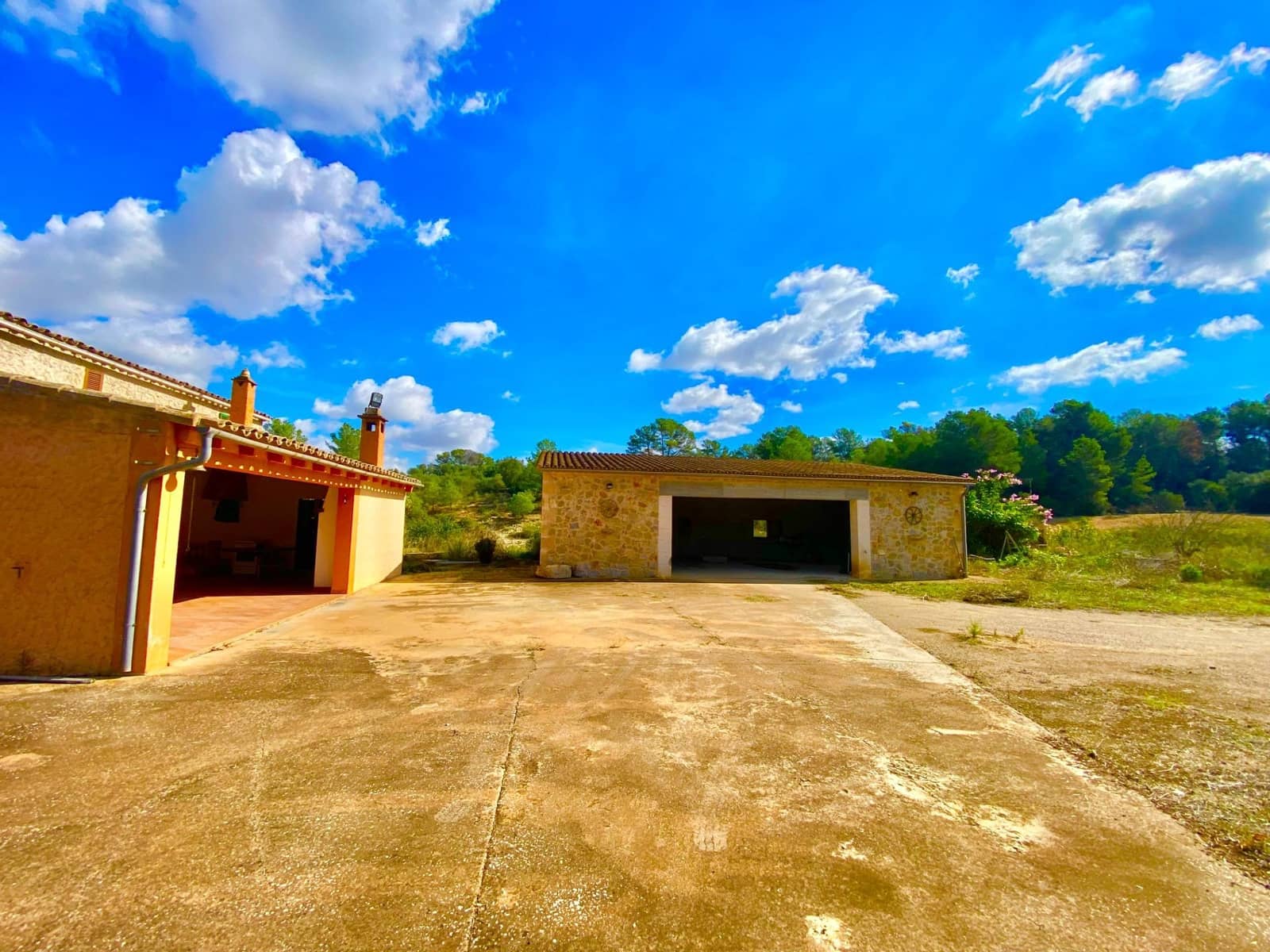 3 slaapkamer Finca/Landhuis te koop in Sant Joan met garage - € 760.000 (Ref: 9431049)