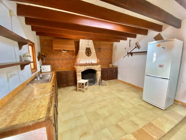 3 bedroom Finca/Country House for sale in Sant Joan with garage - € 729,000 (Ref: 9431049)