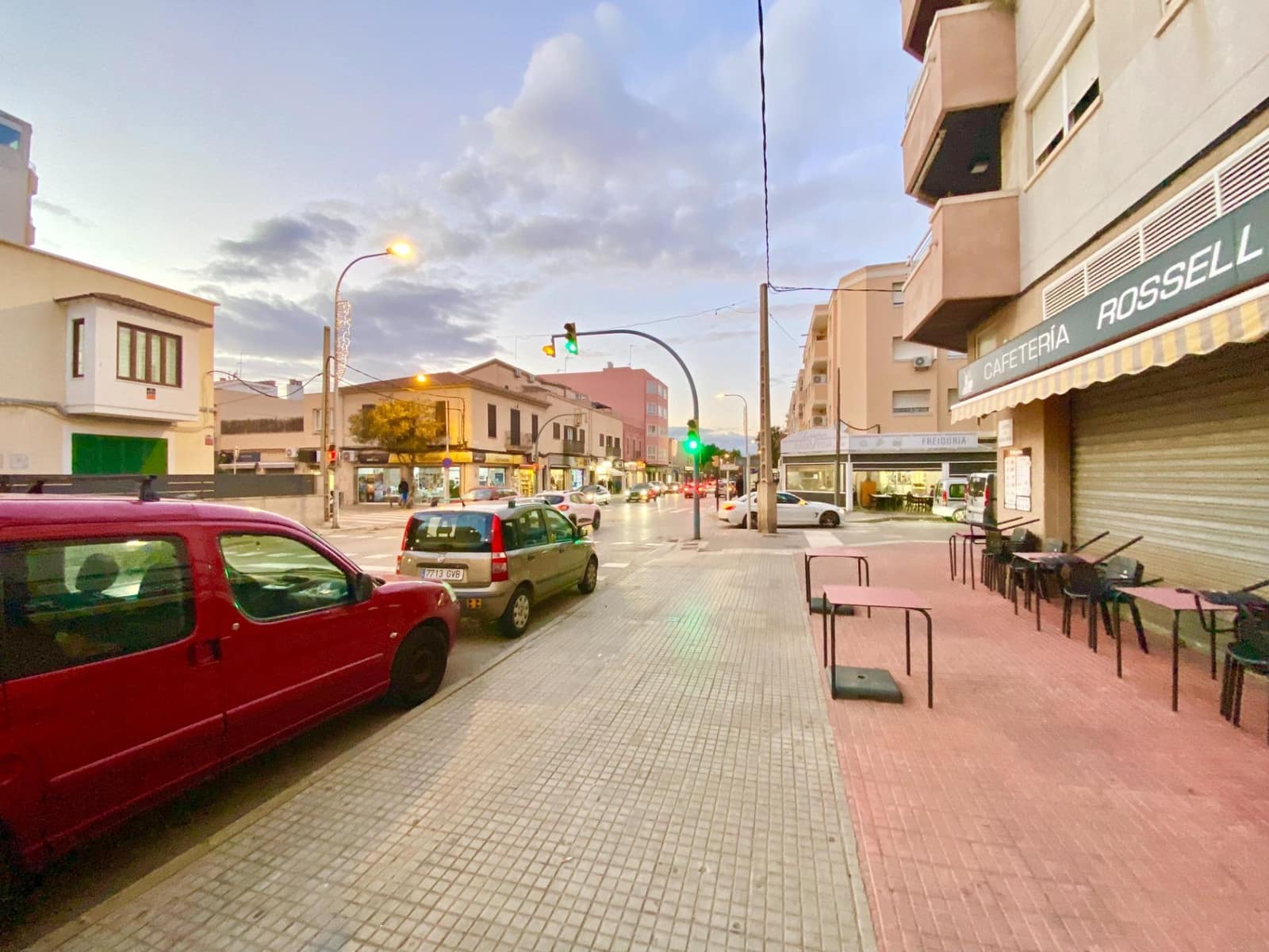 1 bedroom Commercial for sale in Coll d'en Rabassa - € 160,000 (Ref: 9440076)