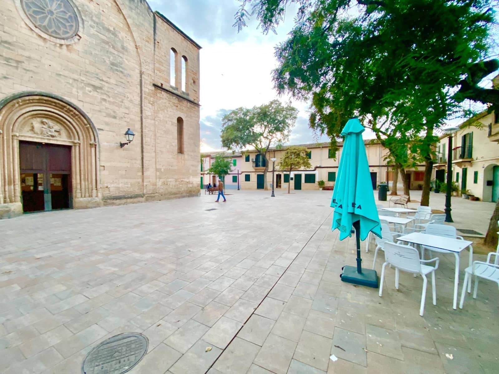 1 bedroom Commercial for sale in Coll d'en Rabassa - € 160,000 (Ref: 9440076)
