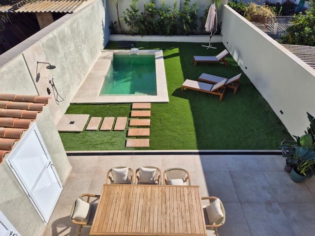 3 sypialnia Willa na sprzedaż w Palma de Mallorca z basenem garażem - 1 299 000 € (Ref: 9441890)