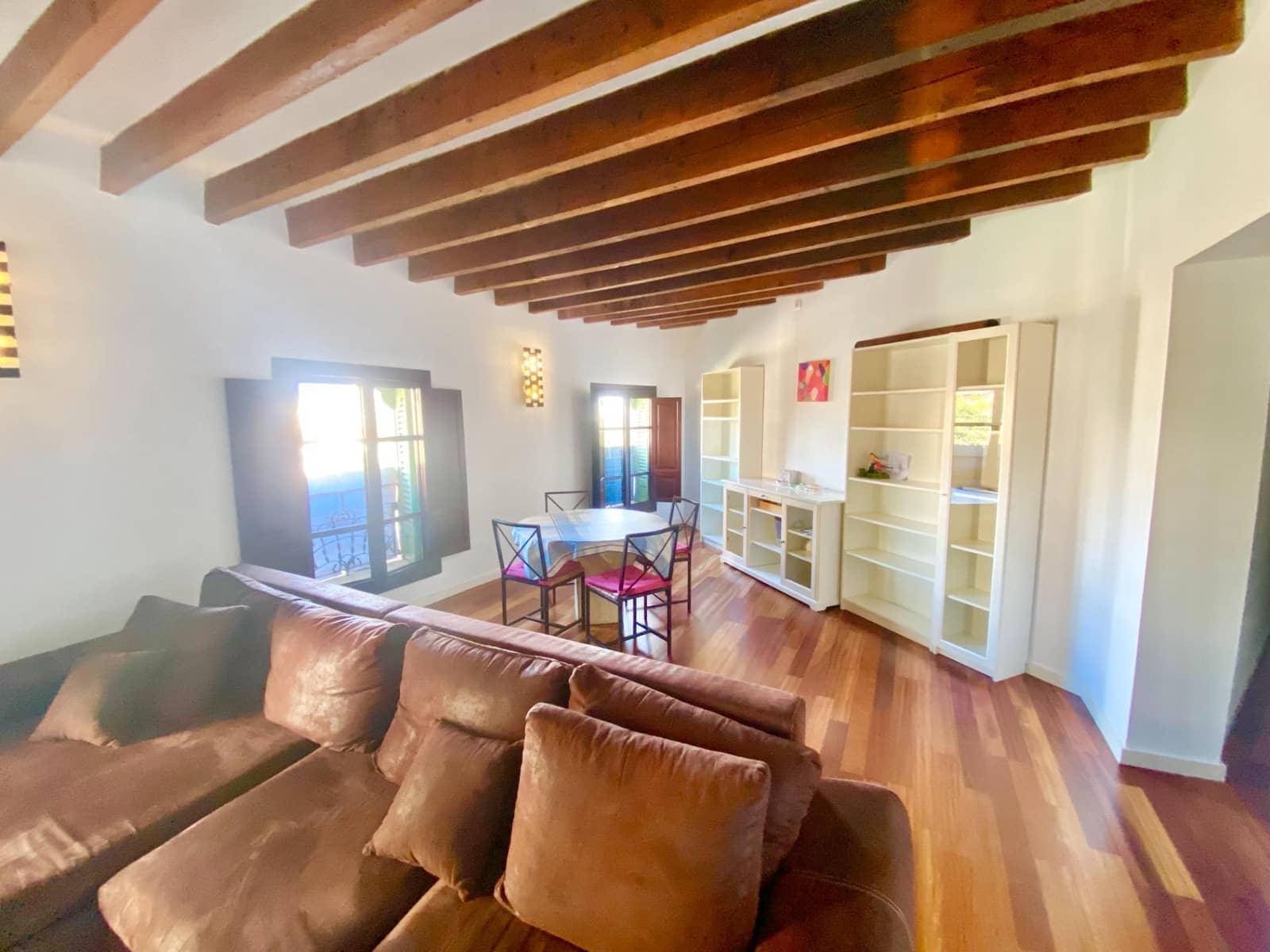 3 bedroom Flat for sale in Palma de Mallorca with garage - € 790,000 (Ref: 9449133)