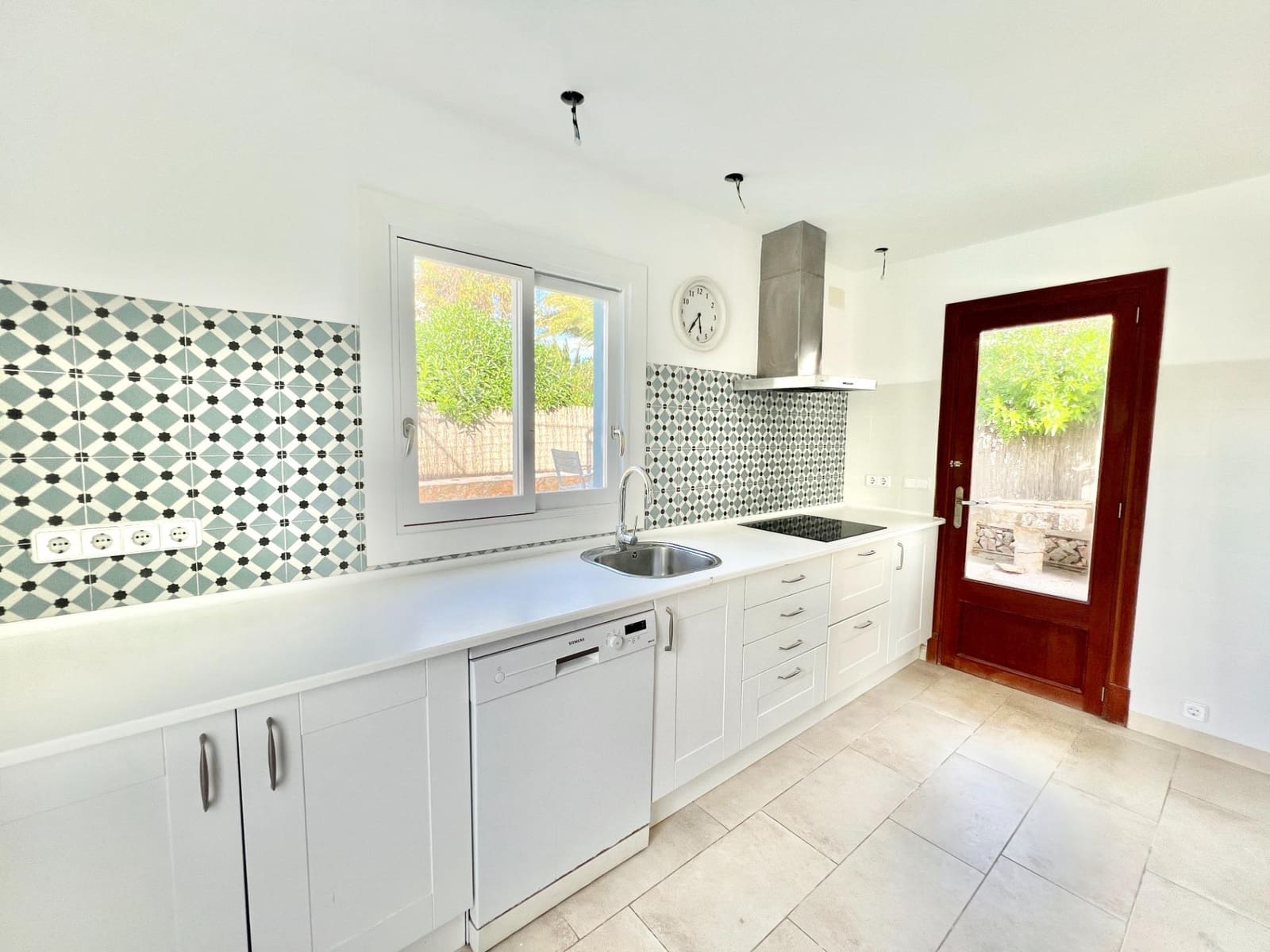 2 bedroom Villa for rent in Cala Figuera with pool garage - € 2,700 (Ref: 9456213)