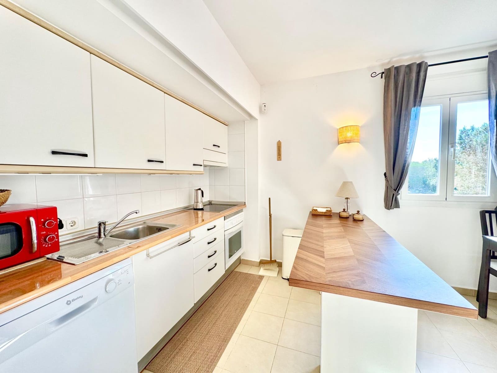 2 makuuhuone Asunto vuokrattavana paikassa Cala Pi mukana uima-altaan - 1 600 € (Ref: 9468452)