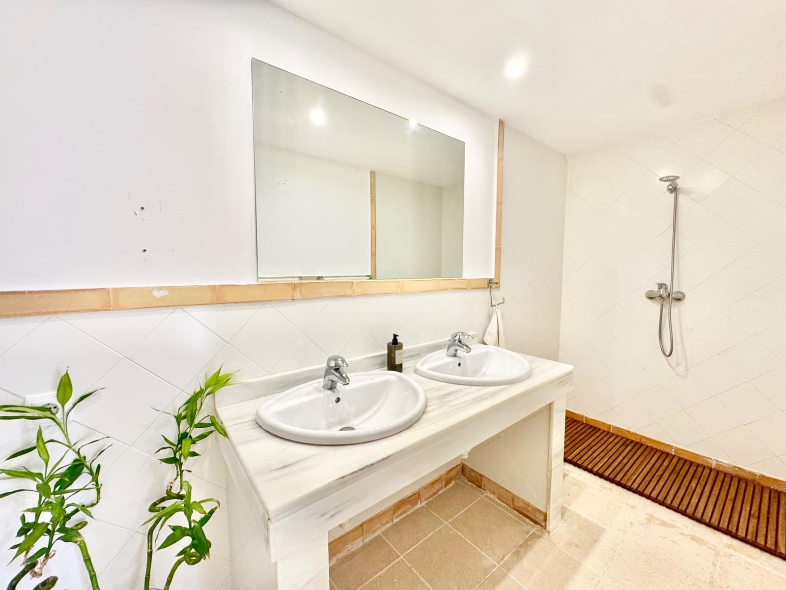 2 makuuhuone Asunto vuokrattavana paikassa Cala Pi mukana uima-altaan - 1 600 € (Ref: 9468452)