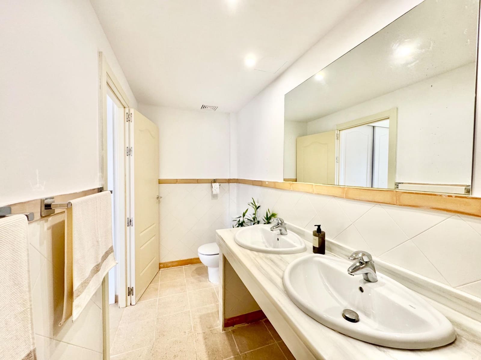 2 makuuhuone Asunto vuokrattavana paikassa Cala Pi mukana uima-altaan - 1 600 € (Ref: 9468452)