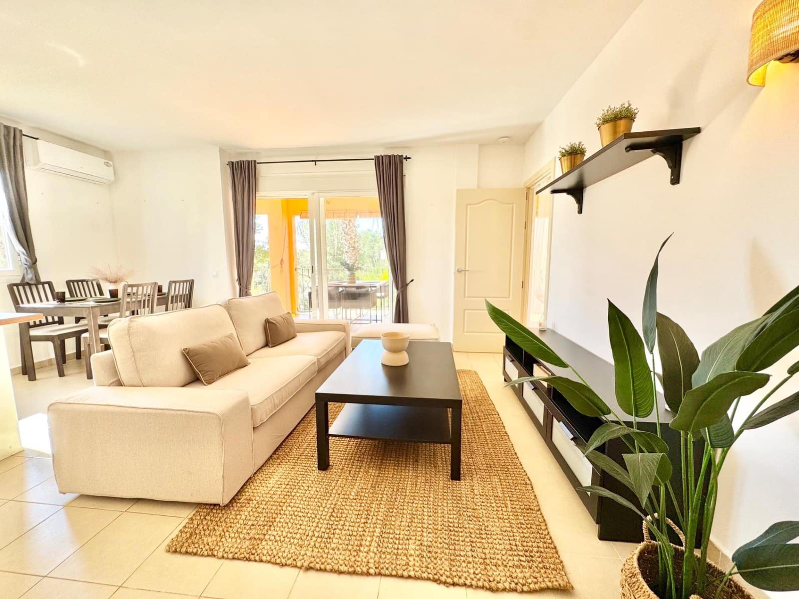 2 makuuhuone Asunto vuokrattavana paikassa Cala Pi mukana uima-altaan - 1 600 € (Ref: 9468452)