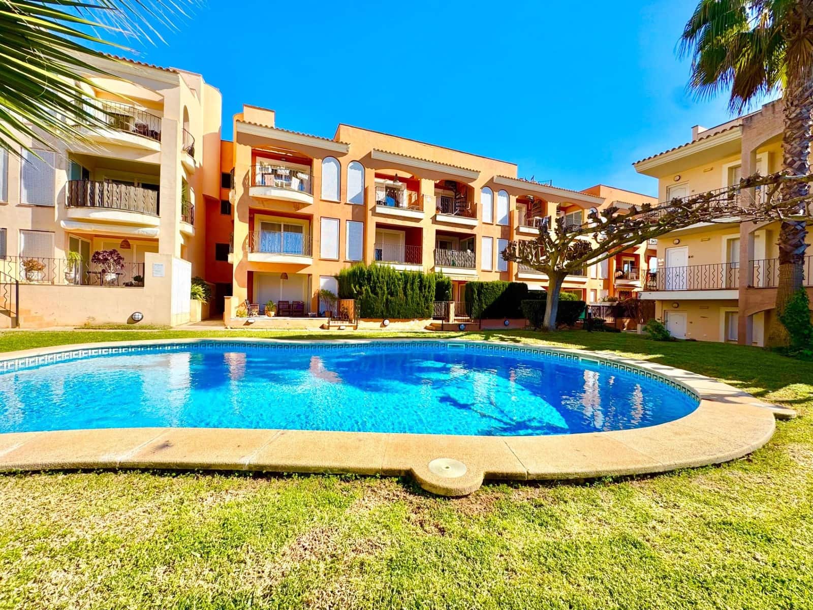 2 makuuhuone Asunto vuokrattavana paikassa Cala Pi mukana uima-altaan - 1 600 € (Ref: 9468452)