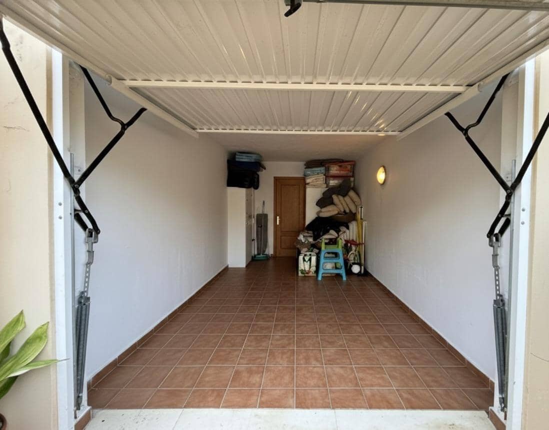 Pareado de 4 habitaciones en Llucmajor en venta con piscina garaje - 1.025.000 € (Ref: 9468455)