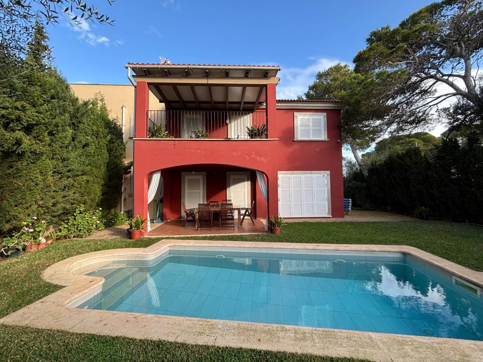 Pareado de 4 habitaciones en Llucmajor en venta con piscina garaje - 1.025.000 € (Ref: 9468455)