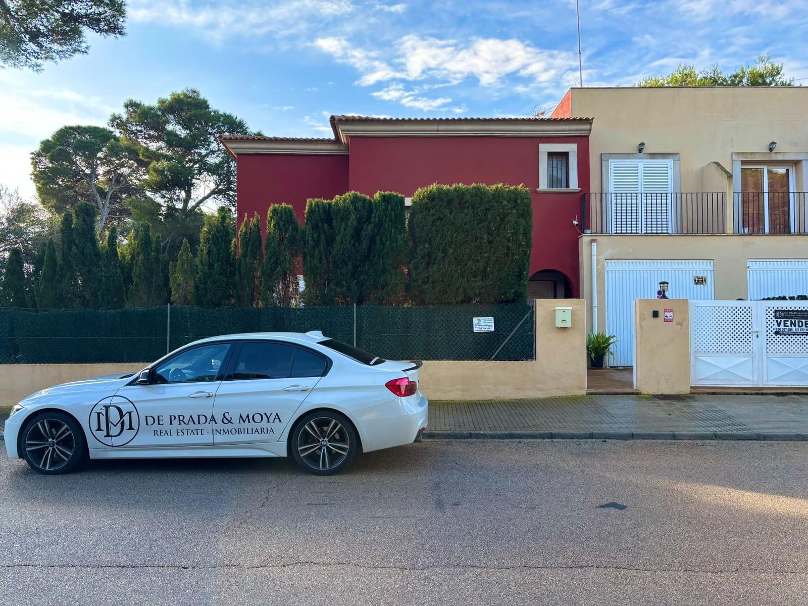 Pareado de 4 habitaciones en Llucmajor en venta con piscina garaje - 1.025.000 € (Ref: 9468455)