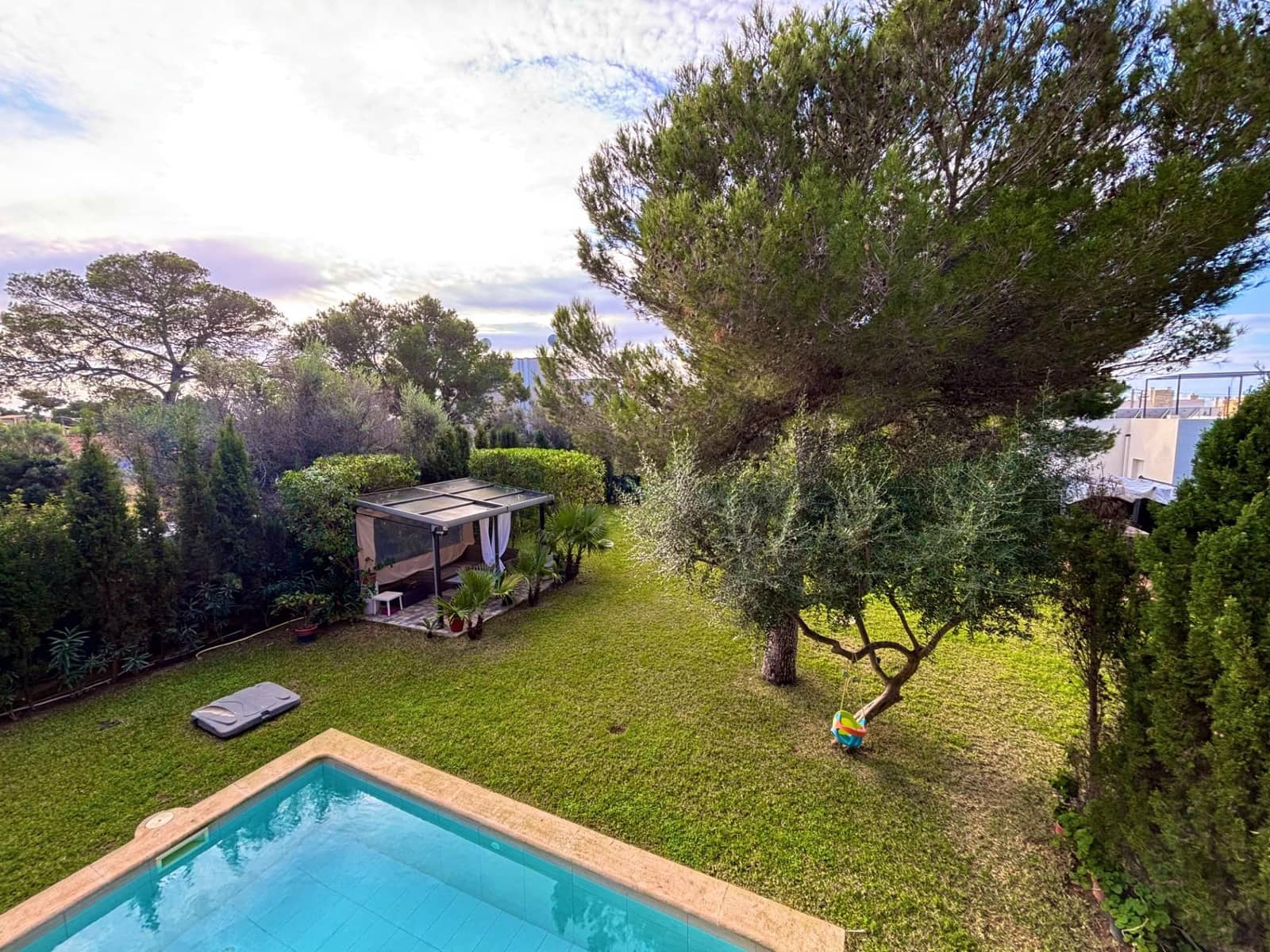 Pareado de 4 habitaciones en Llucmajor en venta con piscina garaje - 1.025.000 € (Ref: 9468455)