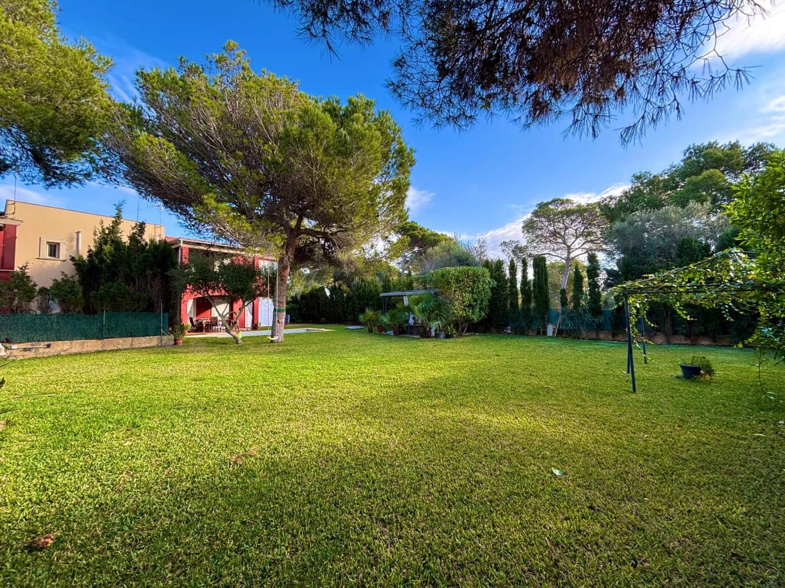Pareado de 4 habitaciones en Llucmajor en venta con piscina garaje - 1.025.000 € (Ref: 9468455)