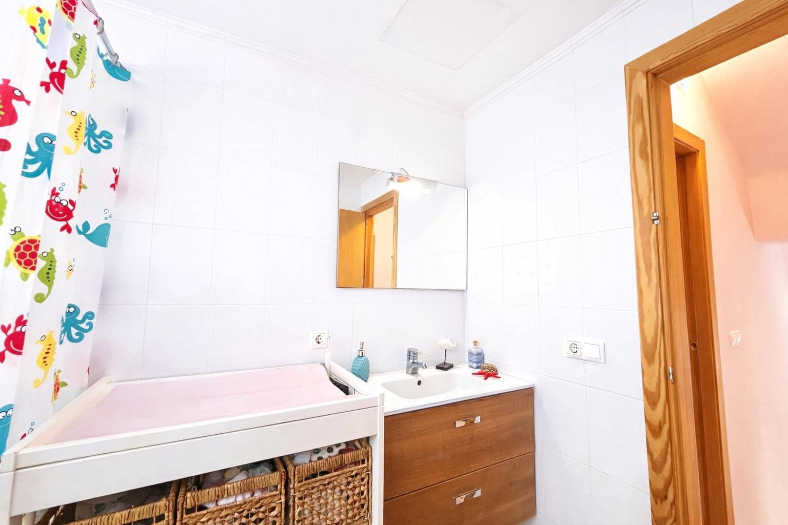 3 slaapkamer Rijtjeshuis te koop in Palmanyola - € 650.000 (Ref: 9470369)