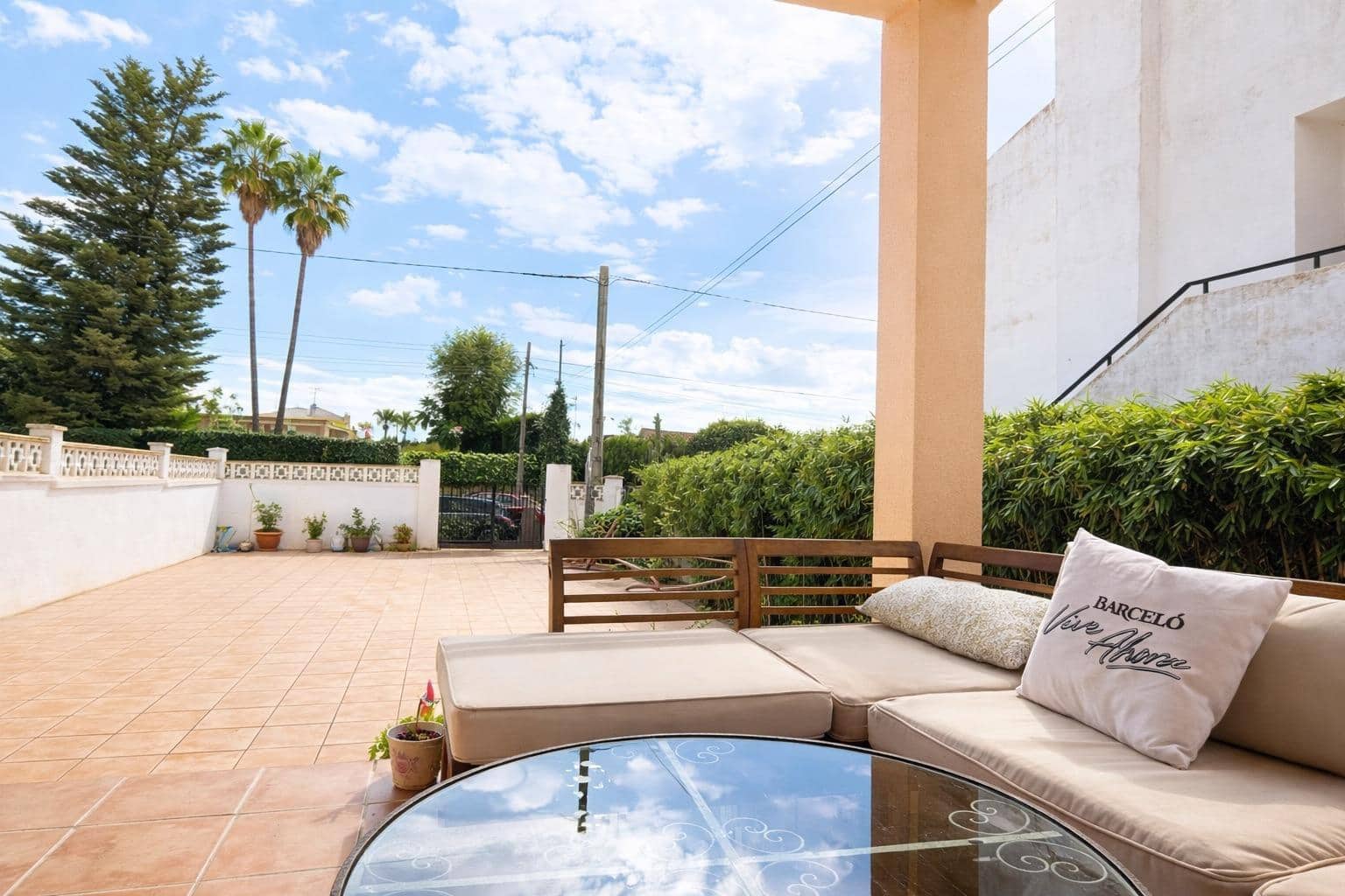 3 bedroom Semi-detached Villa for sale in Palmanyola with garage - € 625,000 (Ref: 9470369)