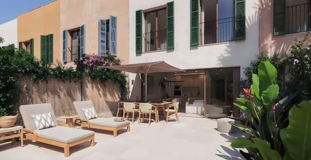 3 bedroom Terraced Villa for sale in Campos with pool garage - € 685,000 (Ref: 9470371)