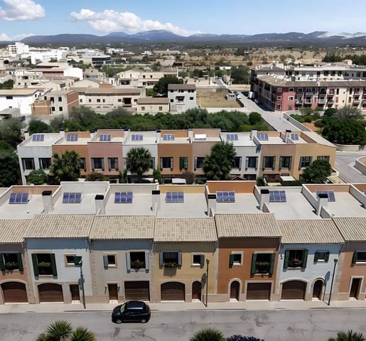 3 bedroom Terraced Villa for sale in Campos with pool garage - € 685,000 (Ref: 9470371)