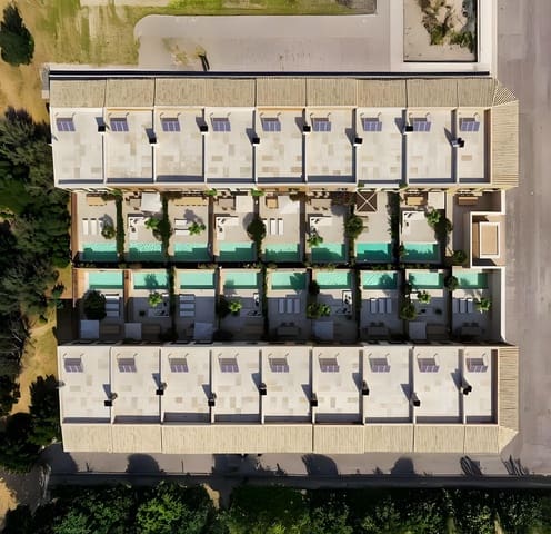 3 soverom Rekkehus til salgs i Campos med svømmebasseng garasje - € 685 000 (Ref: 9470371)