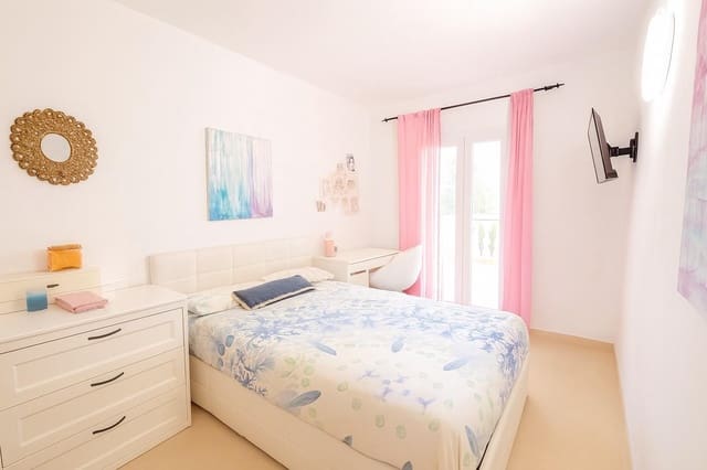 4 bedroom Semi-detached Villa for sale in Palmanyola, Bunyola - € 650,000 (Ref: 9494578)