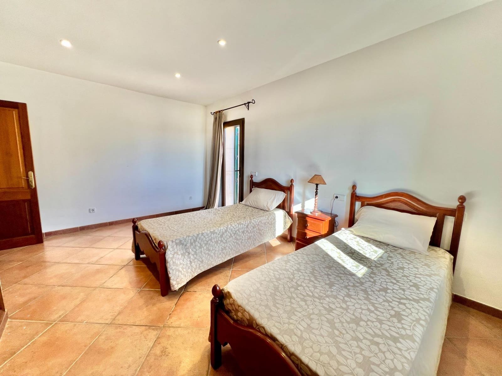 6 slaapkamer Finca/Landhuis te huur in Campos met zwembad garage - € 3.500 (Ref: 9502241)