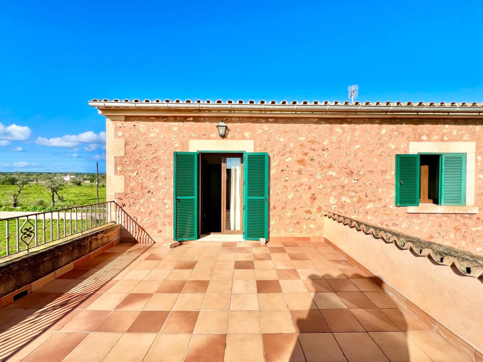 6 slaapkamer Finca/Landhuis te huur in Campos met zwembad garage - € 3.500 (Ref: 9502241)