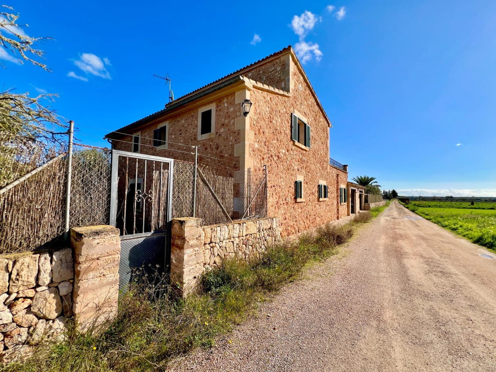 6 slaapkamer Finca/Landhuis te huur in Campos met zwembad garage - € 3.500 (Ref: 9502241)