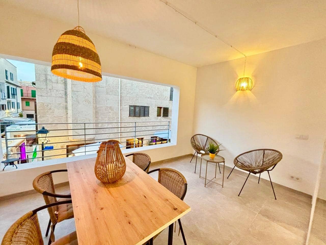 Piso de 2 habitaciones en Puerto de Andratx en alquiler - 1.800 € (Ref: 9516074)