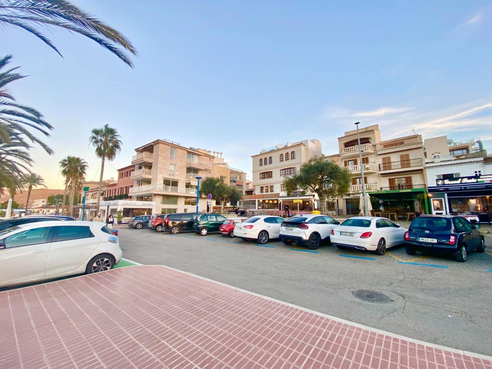 Piso de 2 habitaciones en Puerto de Andratx en alquiler - 1.800 € (Ref: 9516074)