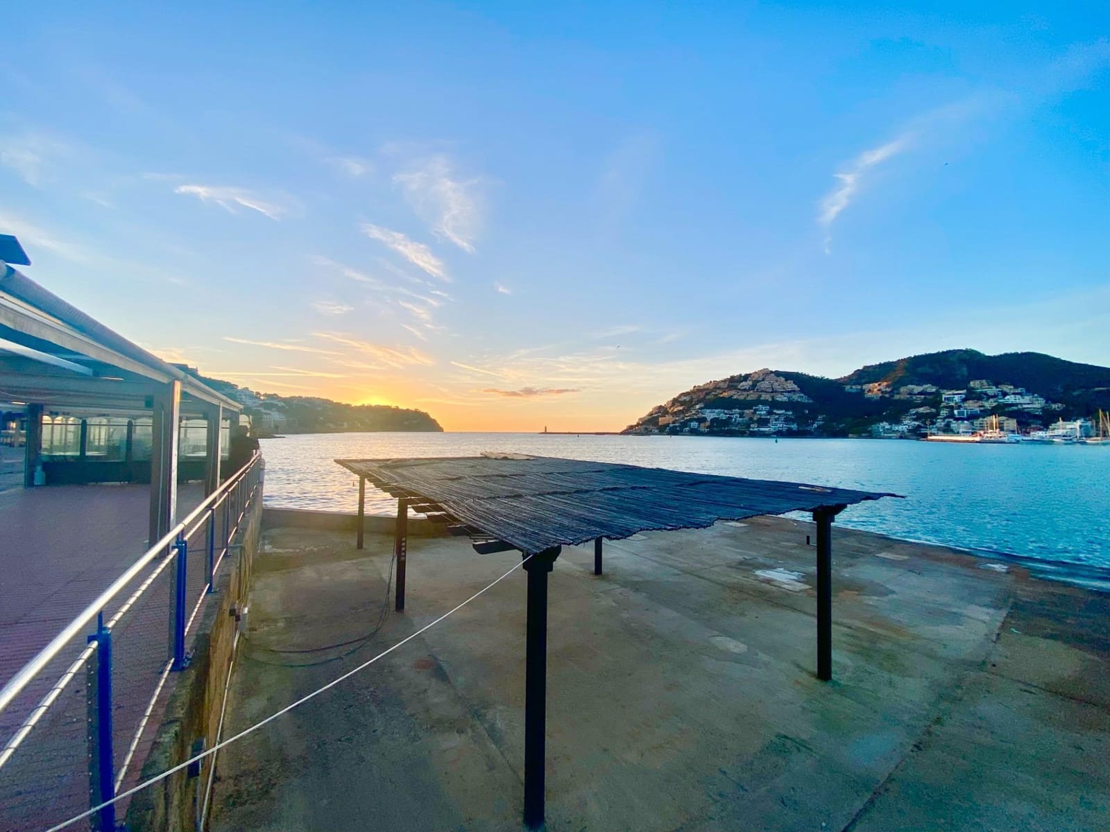 Piso de 2 habitaciones en Puerto de Andratx en alquiler - 1.800 € (Ref: 9516074)